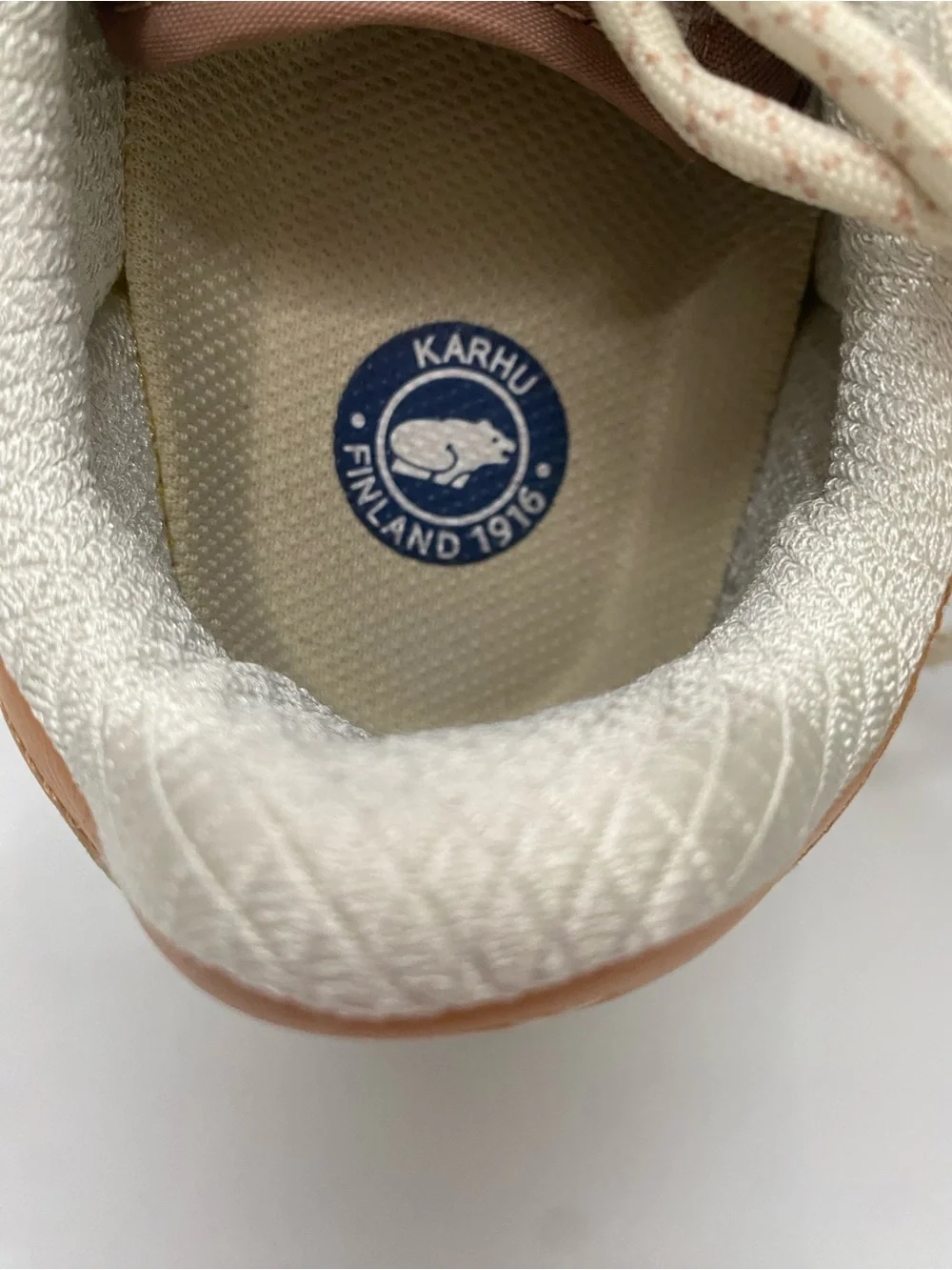 Anthropolgie Karhu Albatross Control Sneakers